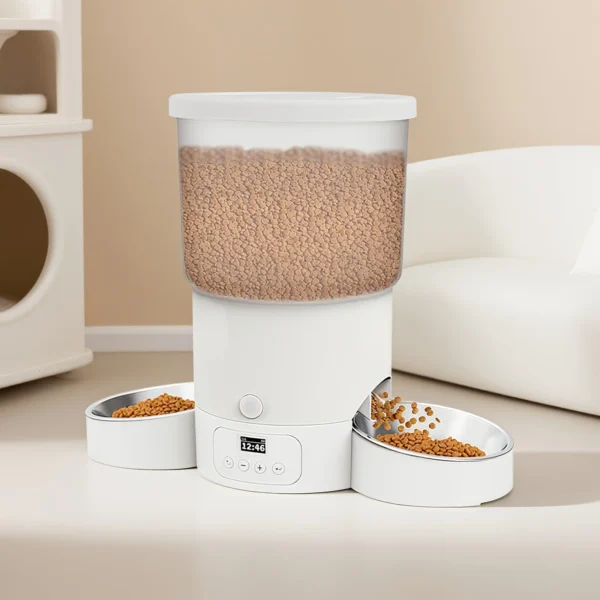 Automatic Pet Feeder with Spinner Lid 5 Litre